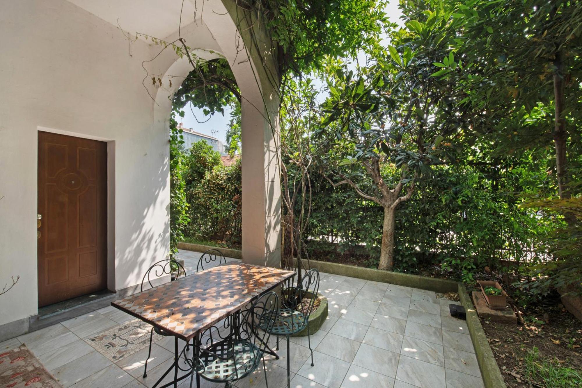 Somare Apartment